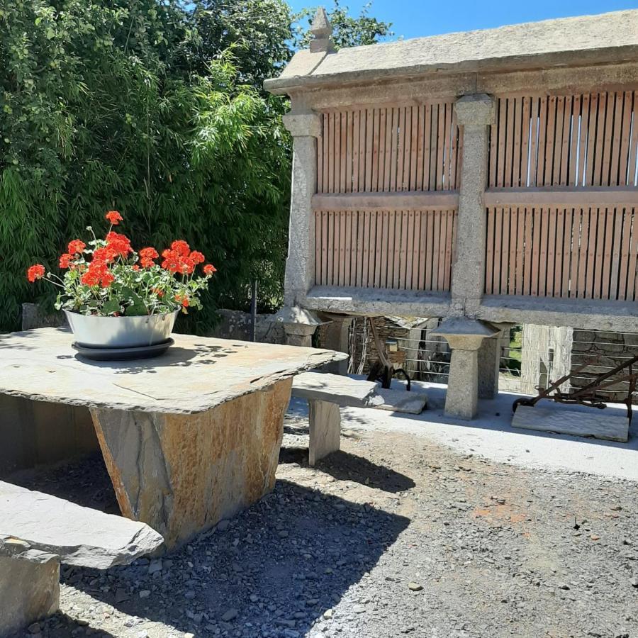 Casa Toiran Guest House Lancara Eksteriør bilde