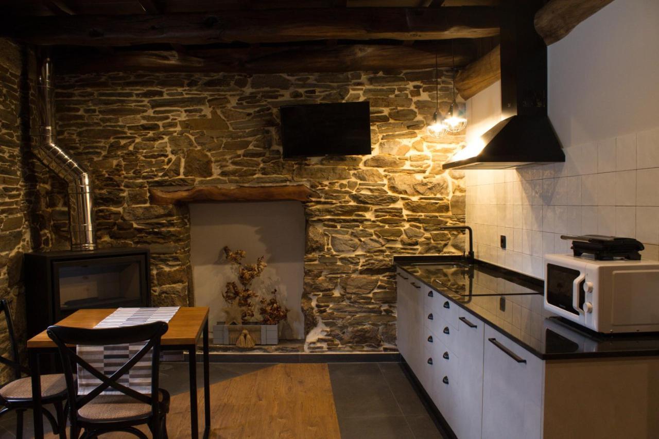 Casa Toiran Guest House Lancara Eksteriør bilde
